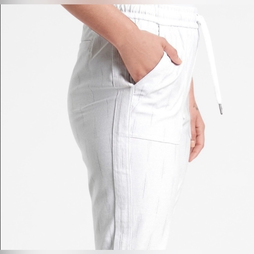 Athleta 22 Plus Farallon Printed Jogger NWT Gray & White - Picture 4 of 9